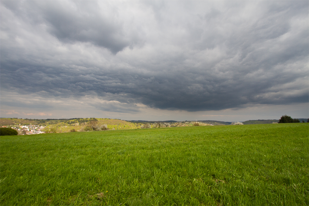 Stratocumulus Mammatus Wolken | 18.04.2016