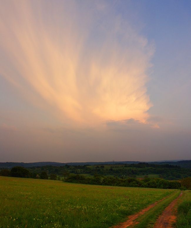 auflsender Cumulonimbus 28.04.2011