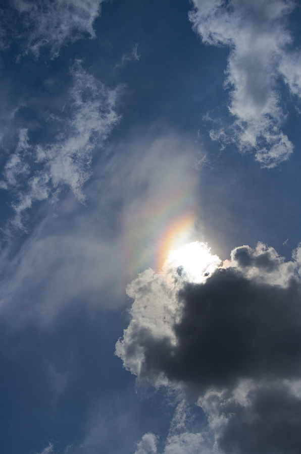 Kranz und irisierende Wolken 29.05.2014