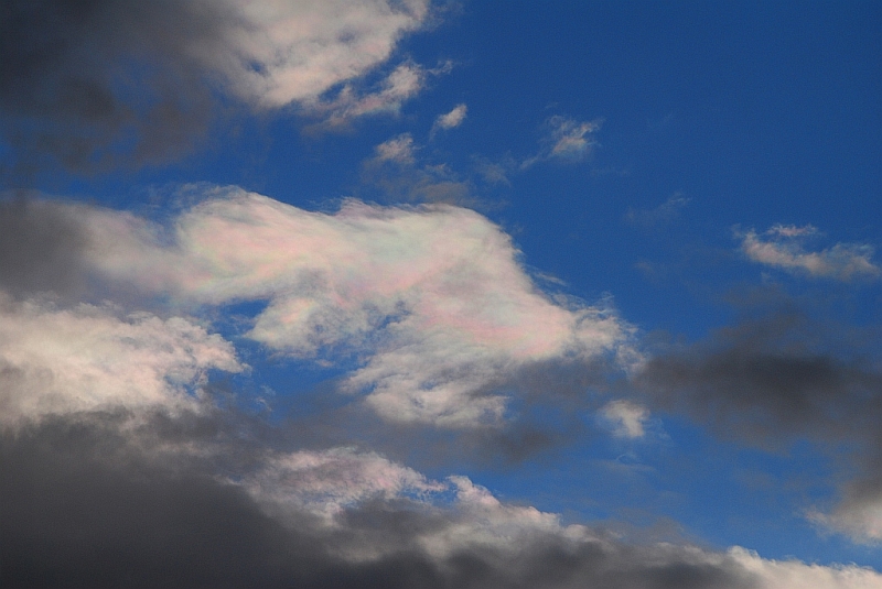 Irisierende Wolken 09.06.2009